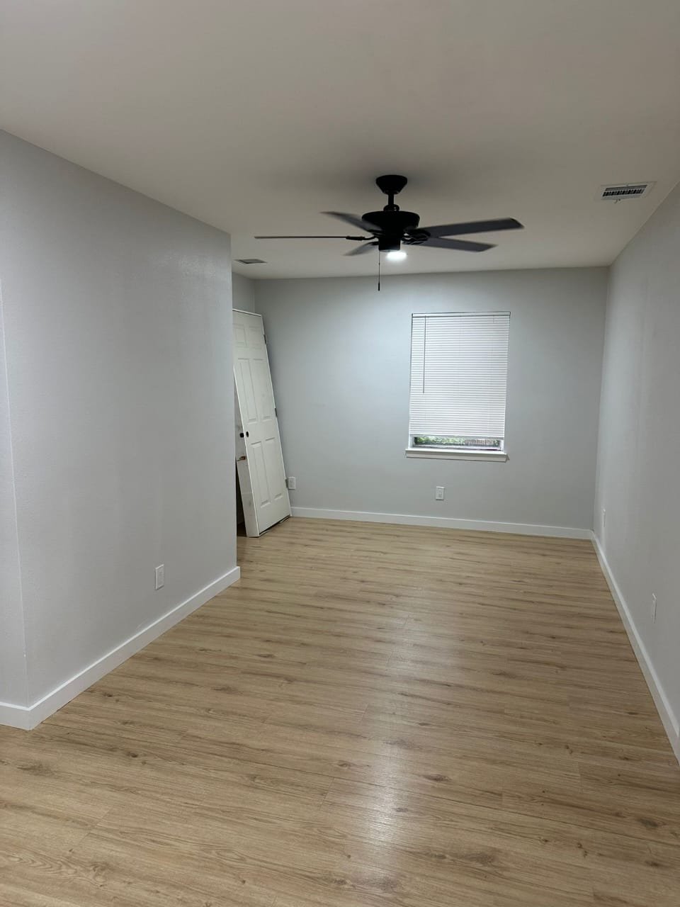 whatsapp image 2025 07 09 at 22.30.28 104ab173